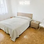 Apartment Poerio 7th Floor Jacuzzi Bath *