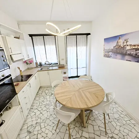 Poerio 7th Floor Jacuzzi Bath * Mestre