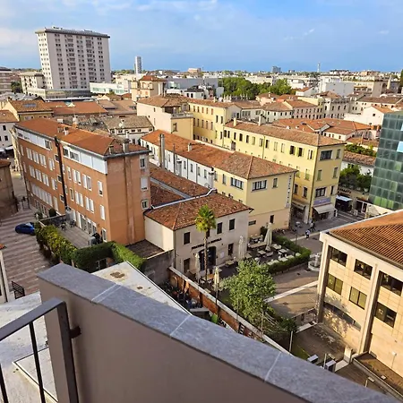 Apartment Poerio 7th Floor Jacuzzi Bath Mestre