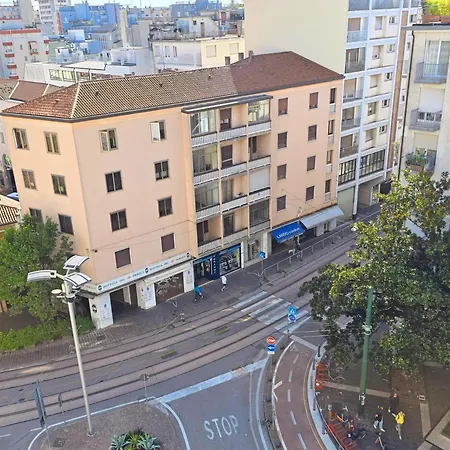 Poerio 7th Floor Jacuzzi Bath