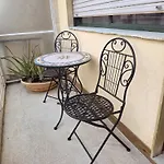 Poerio 7th Floor Jacuzzi Bath Apartmán